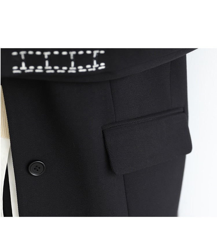 Stylish women's jacket