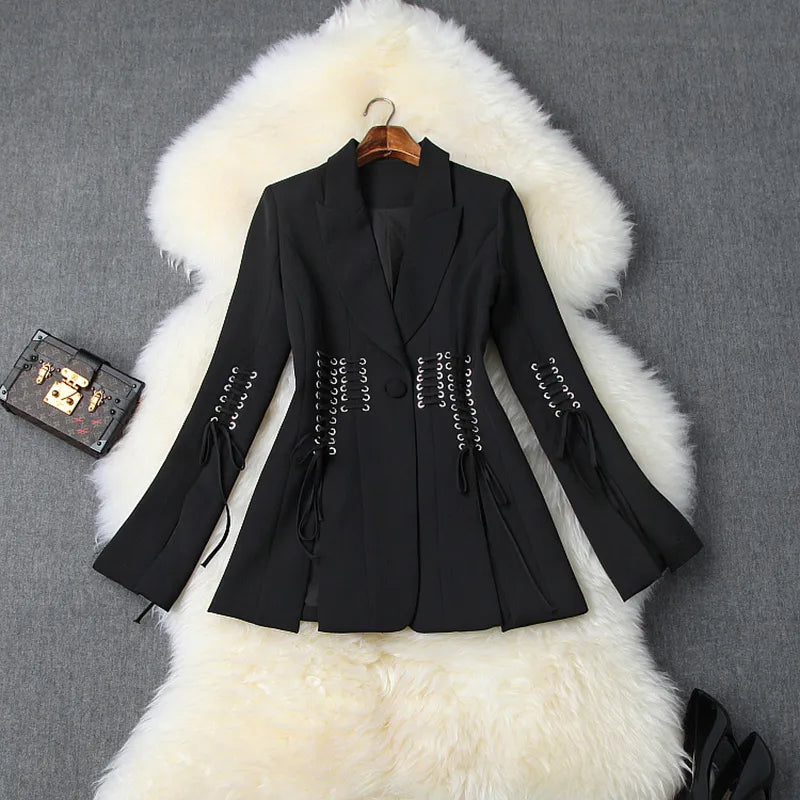 Emili Blazer