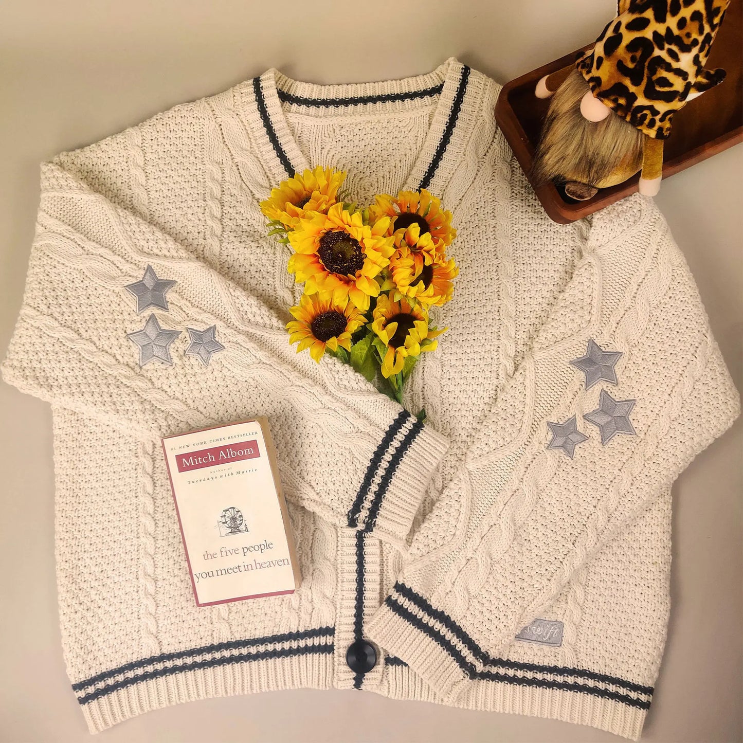 Iwanna™  Vintage Embroidery Star  Sweaters