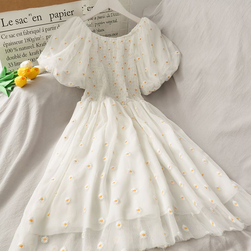 Aesthetic Floral Crinkle