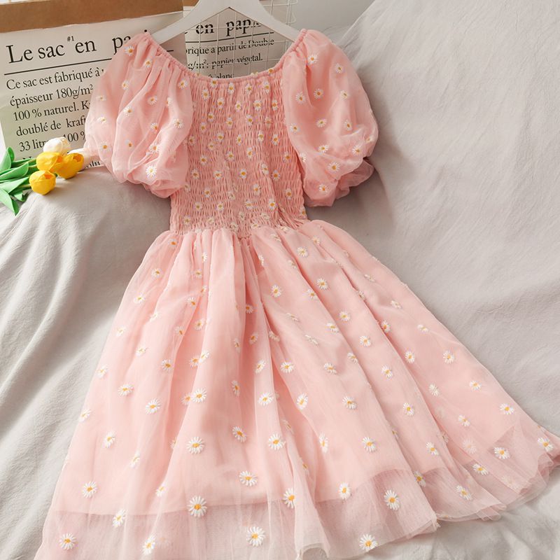 Aesthetic Floral Crinkle