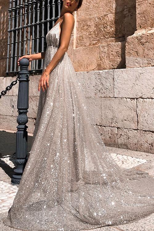 Sparkly Plunge