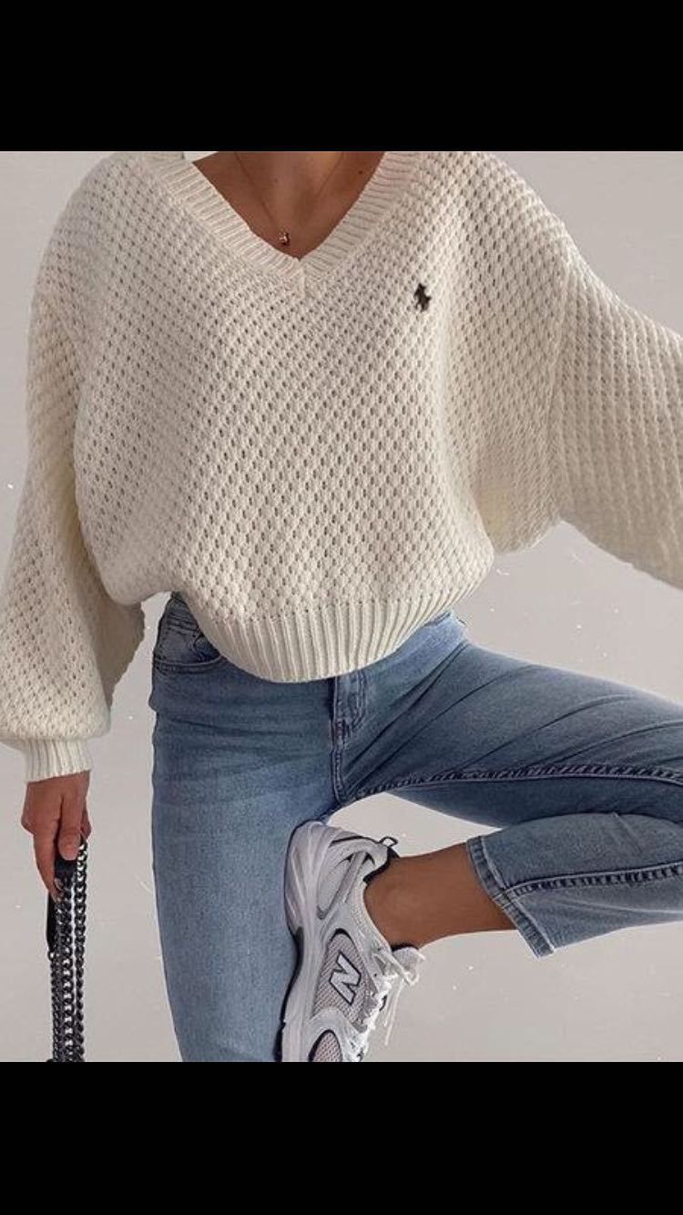 Chunky V Neck