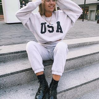 USA College Crewnecks